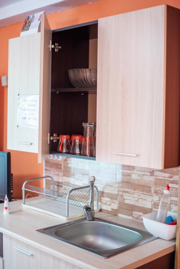ספרבה בניה Danailovi Guest House מראה חיצוני תמונה