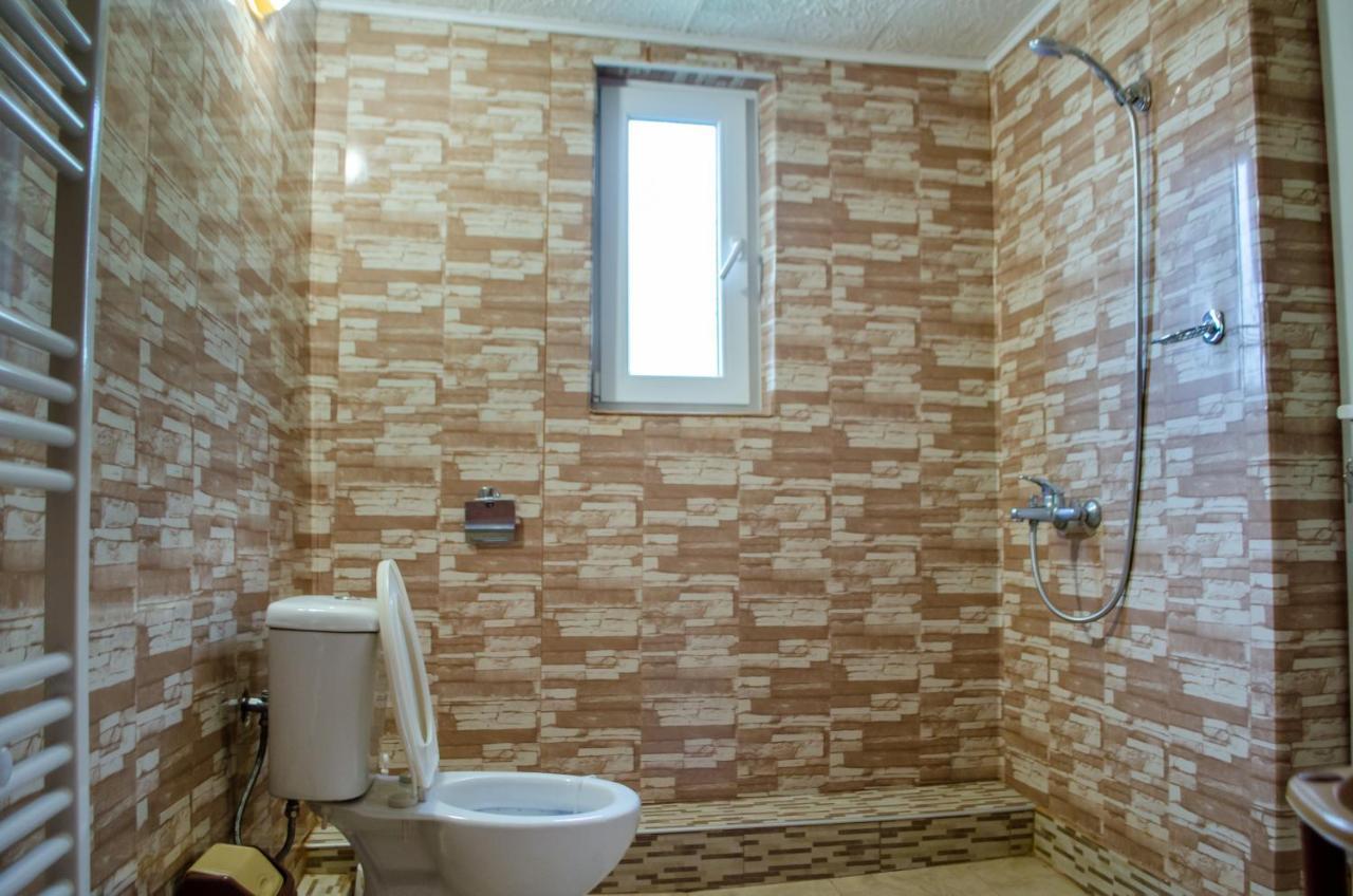 ספרבה בניה Danailovi Guest House מראה חיצוני תמונה
