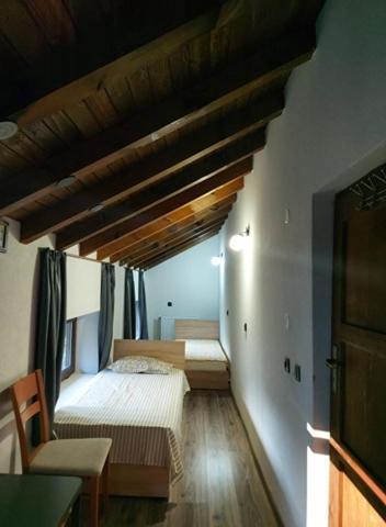 ספרבה בניה Danailovi Guest House מראה חיצוני תמונה