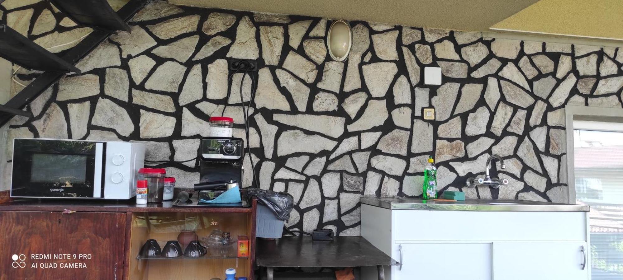 ספרבה בניה Danailovi Guest House מראה חיצוני תמונה